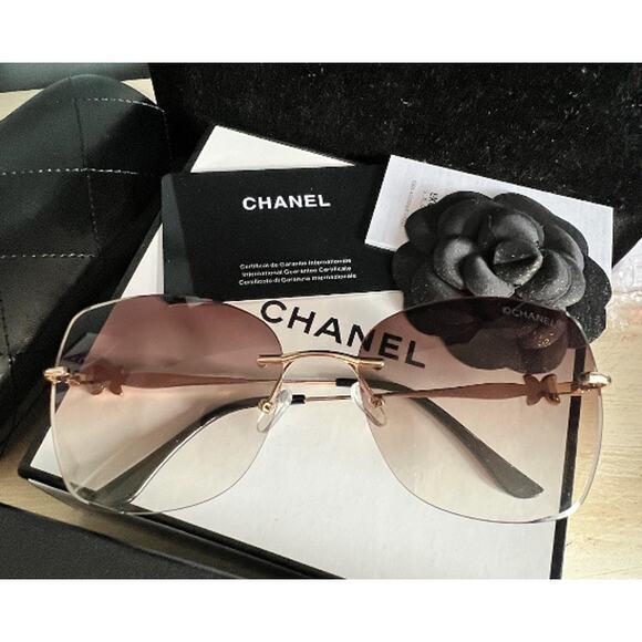 CHANEL Oversized Square Gold Frameless Gradient Gray Lens Sunglasses (CHXX050) - Picture 2 of 8